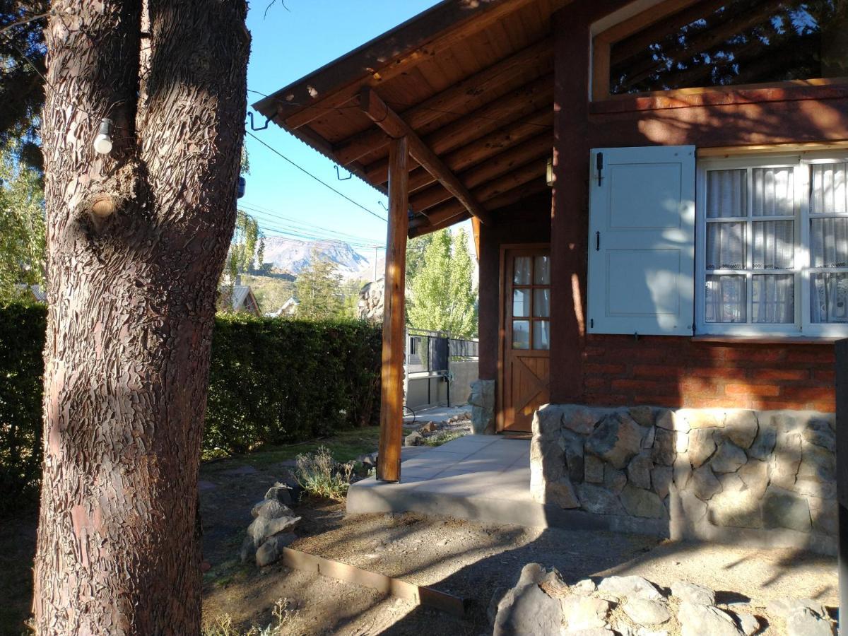 Cabanas Pyracantha Esquel Exterior foto